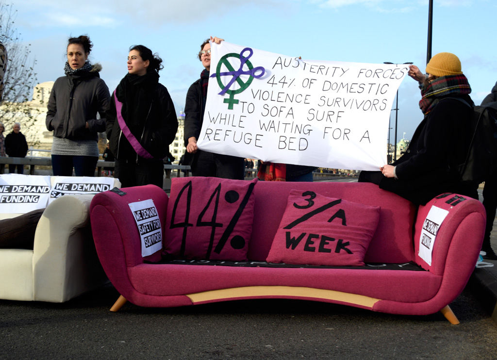 Sisters Uncut Shut Down London Bridge To Demand End To Austerity Morning Star 